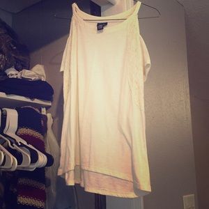 To show off your shoulders tank